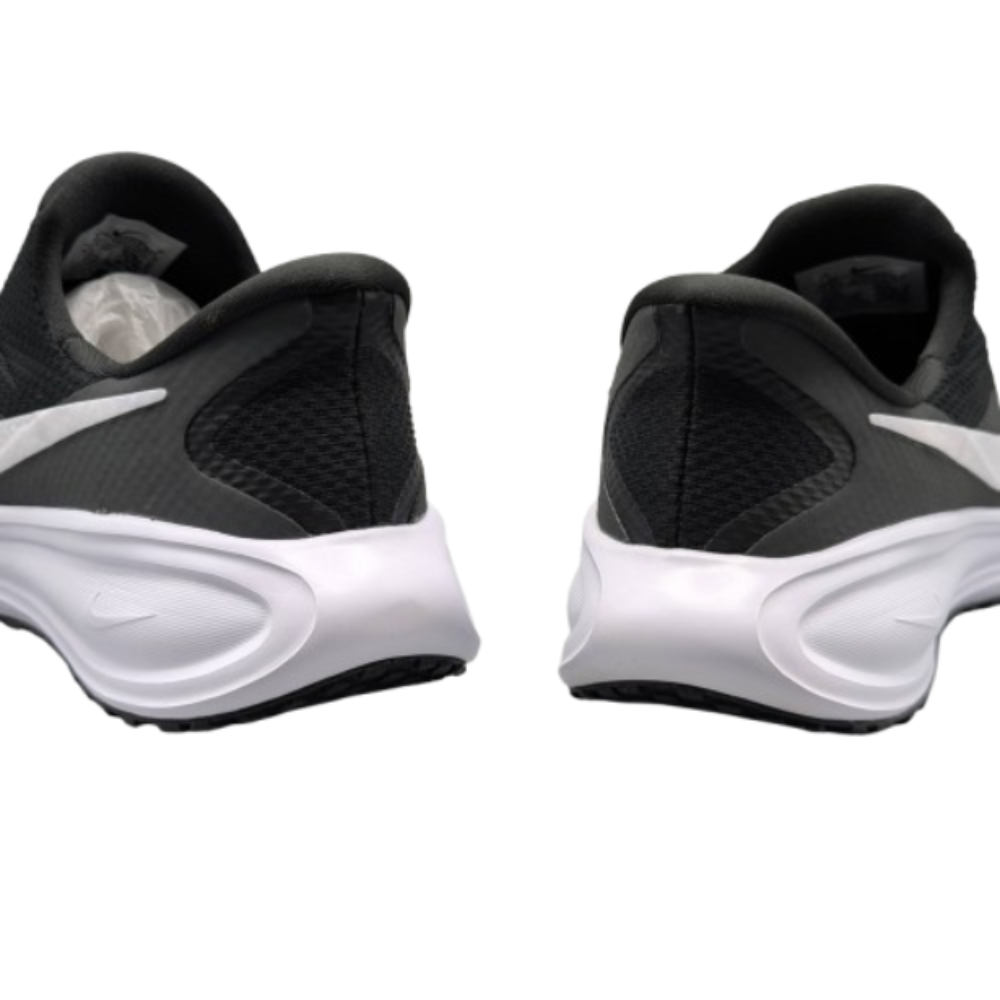 NIKE REVOLTION 8 ORIGINAL ( 001 / 300 )