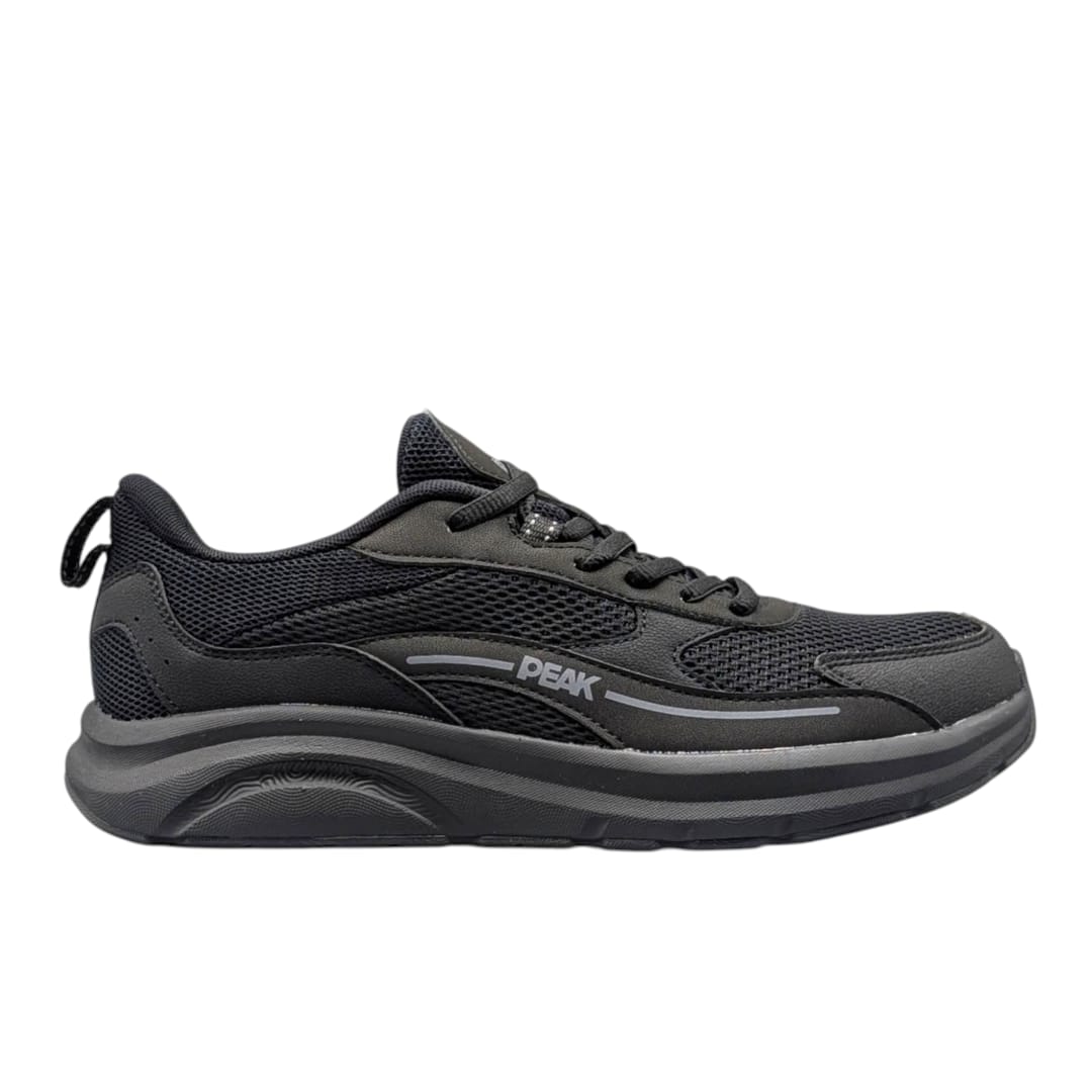 WALKING SHOES