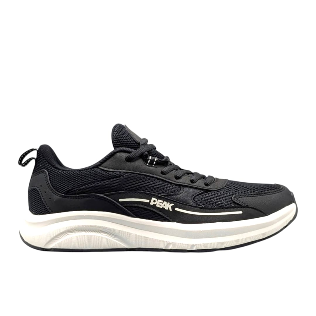 WALKING SHOES